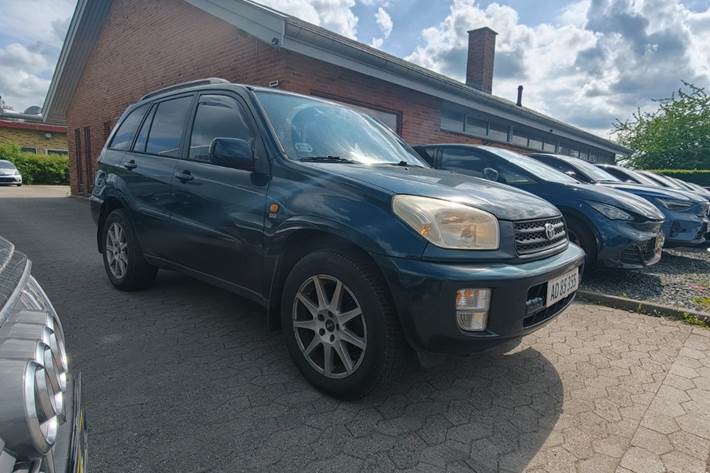 undefined Toyota RAV4 fra 2003