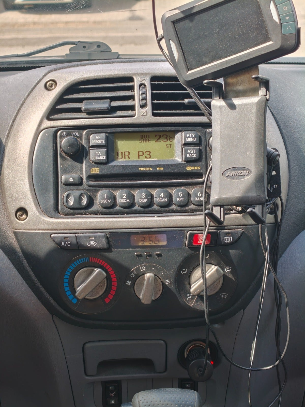 undefined Toyota RAV4 fra 2003
