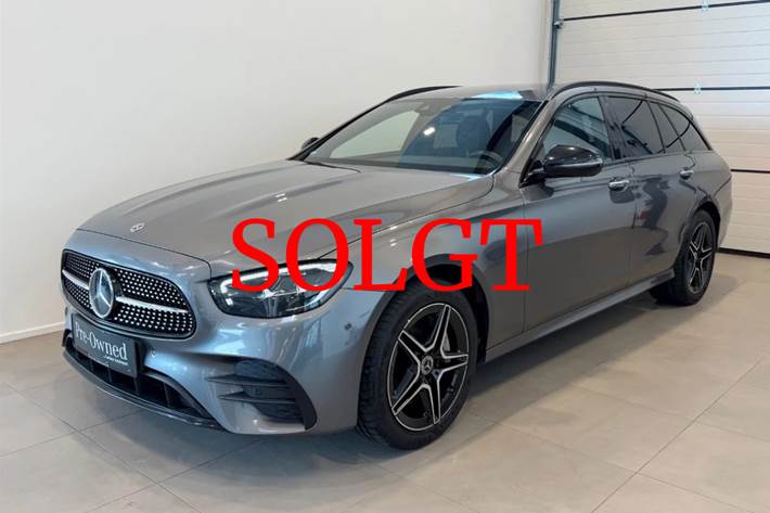 Grå Mercedes E300 de fra 2023
