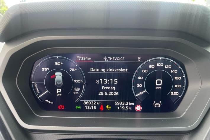 Hvid Audi Q4 fra 2023