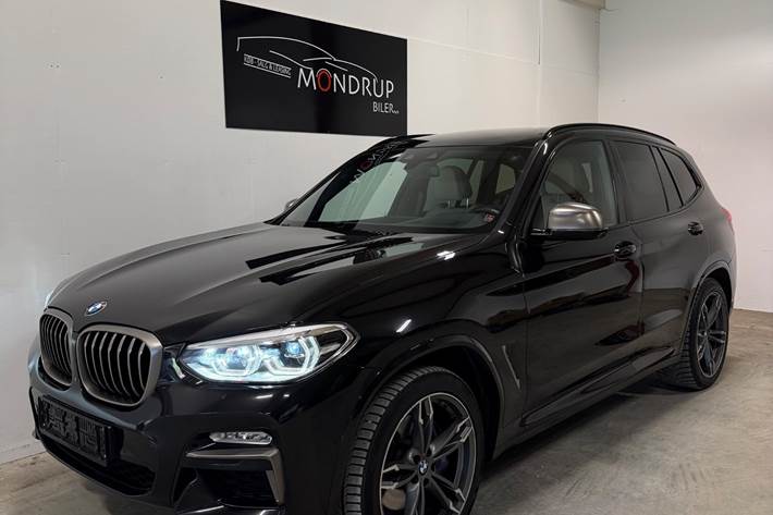 Sort BMW X3 fra 2019 set udefra