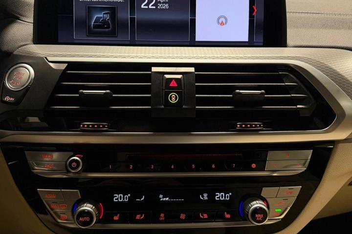 Sort BMW X3 fra 2019