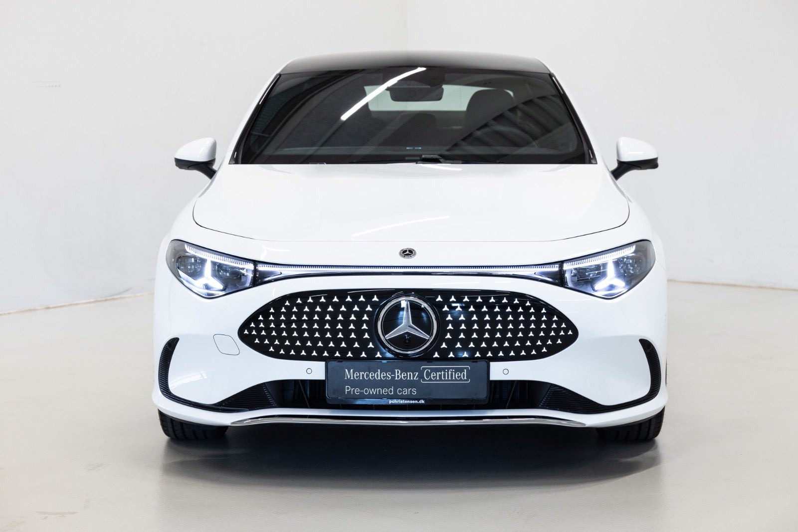 Hvid Mercedes CLA250+ fra 2025