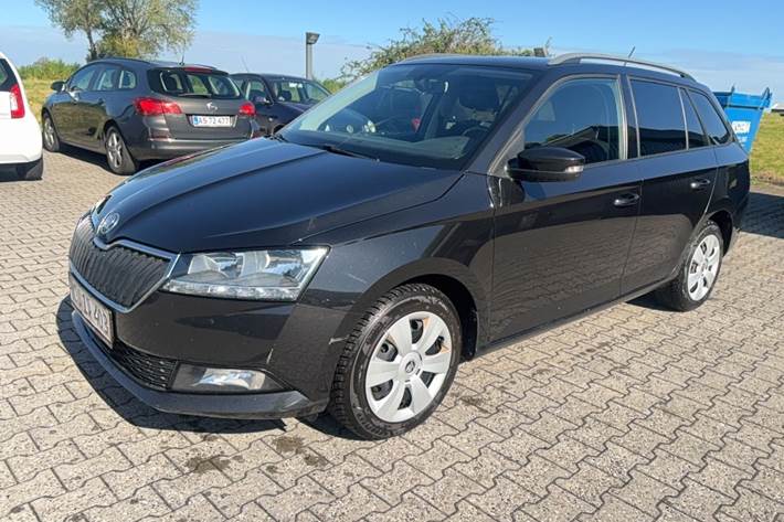 Sort Skoda Fabia fra 2019