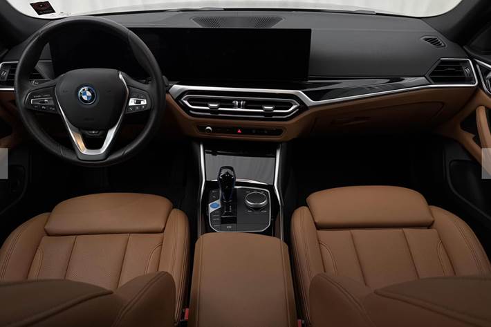 Sort BMW i4 fra 2023