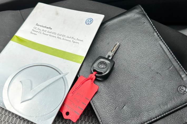 Hvid VW Polo fra 2010