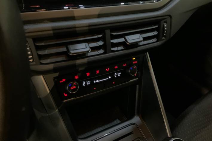 Sort VW Polo fra 2019