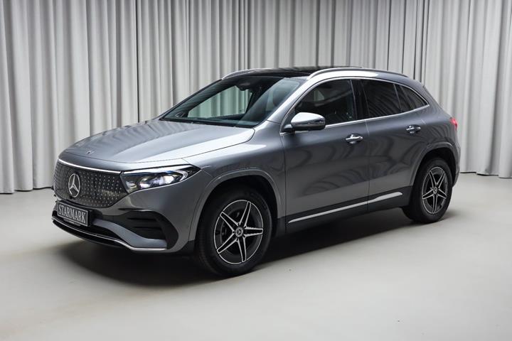 Grå Mercedes EQA250+ fra 2024