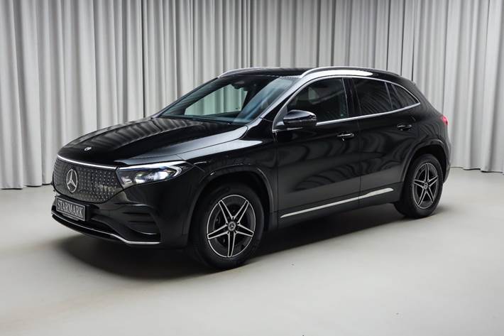 Sort Mercedes EQA250+ fra 2025 set udefra