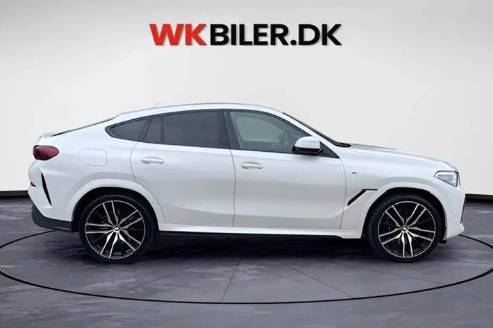 Hvid BMW X6 fra 2020