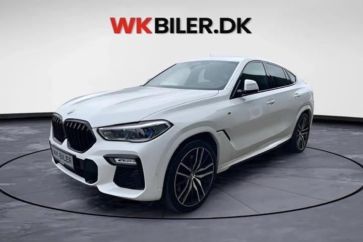 Hvid BMW X6 fra 2020