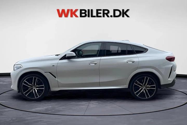 Hvid BMW X6 fra 2020