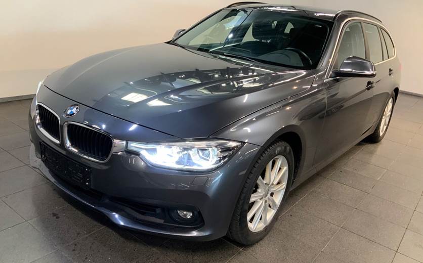 BMW 330d 3,0 Touring aut.