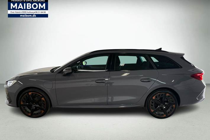 Grå Cupra Leon fra 2020