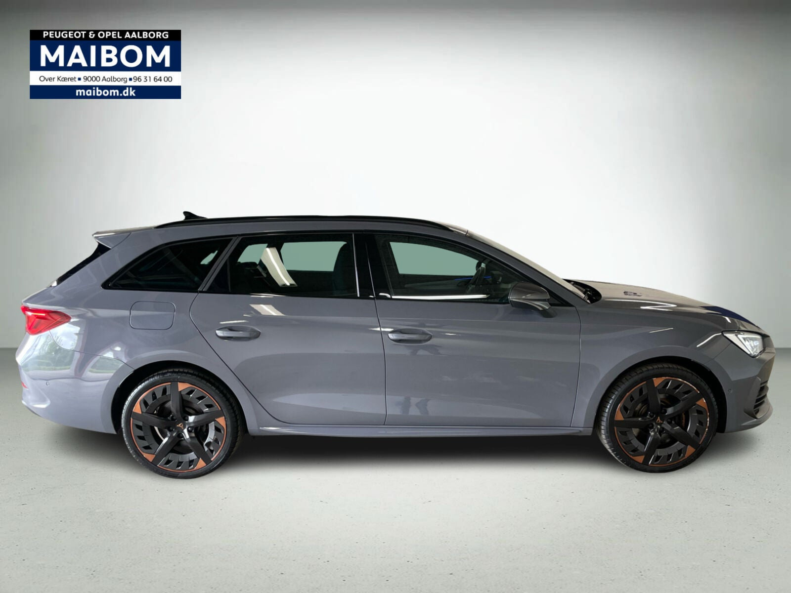 Grå Cupra Leon fra 2020
