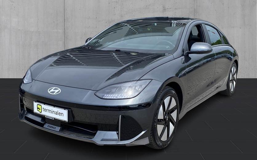 Hyundai Ioniq 6 77 Essential