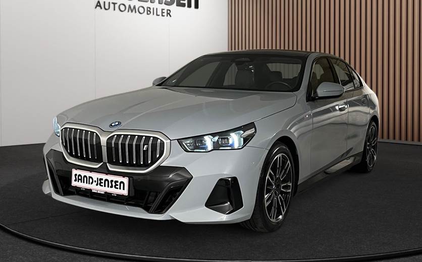 BMW i5 eDrive40 M-Sport