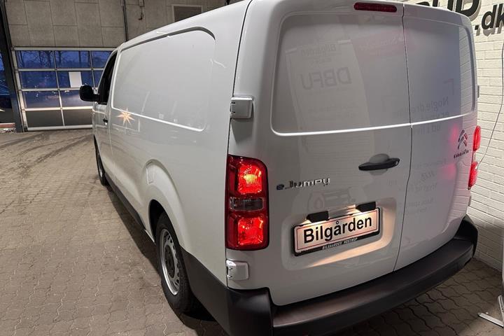 Hvid Citroën e-Jumpy fra 2024