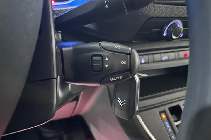 Hvid Citroën e-Jumpy fra 2024