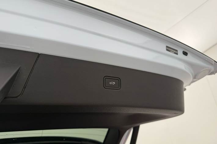 Blå Volvo EX30 fra 2024
