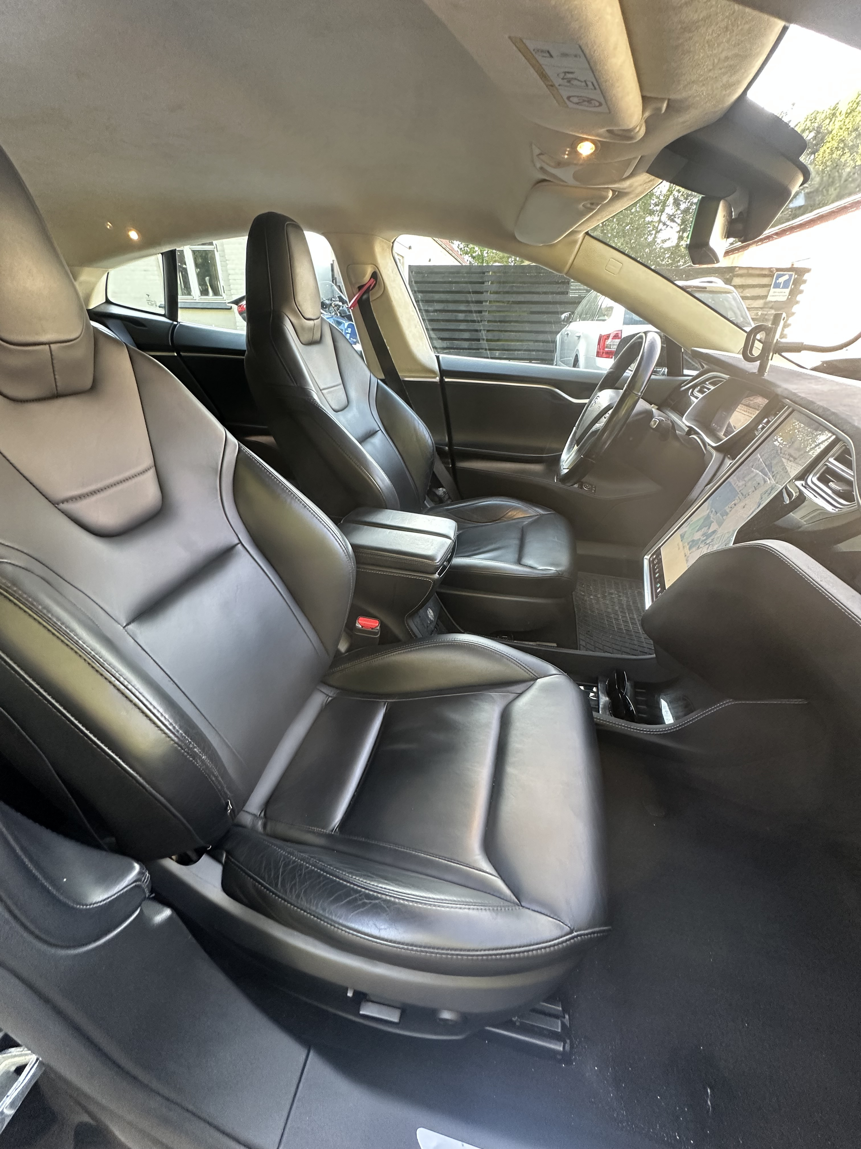 Tesla Model S P85D, 511hp, 2015