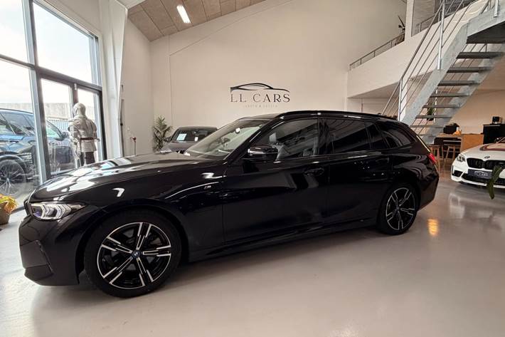 undefined BMW 330e fra 2024