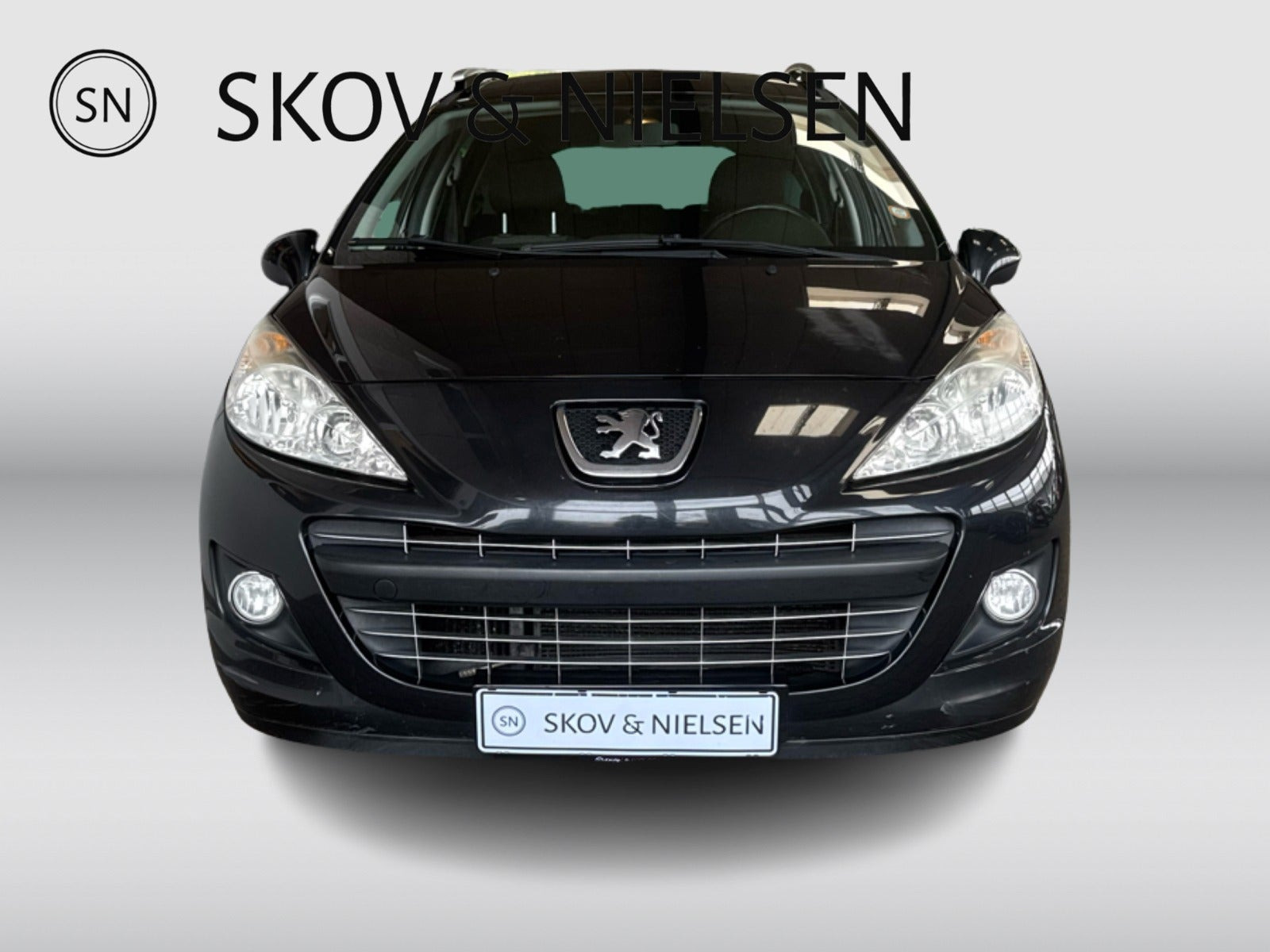 Sort Peugeot 207 fra 2010