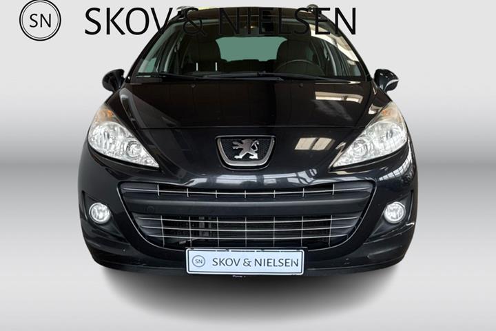 Sort Peugeot 207 fra 2010