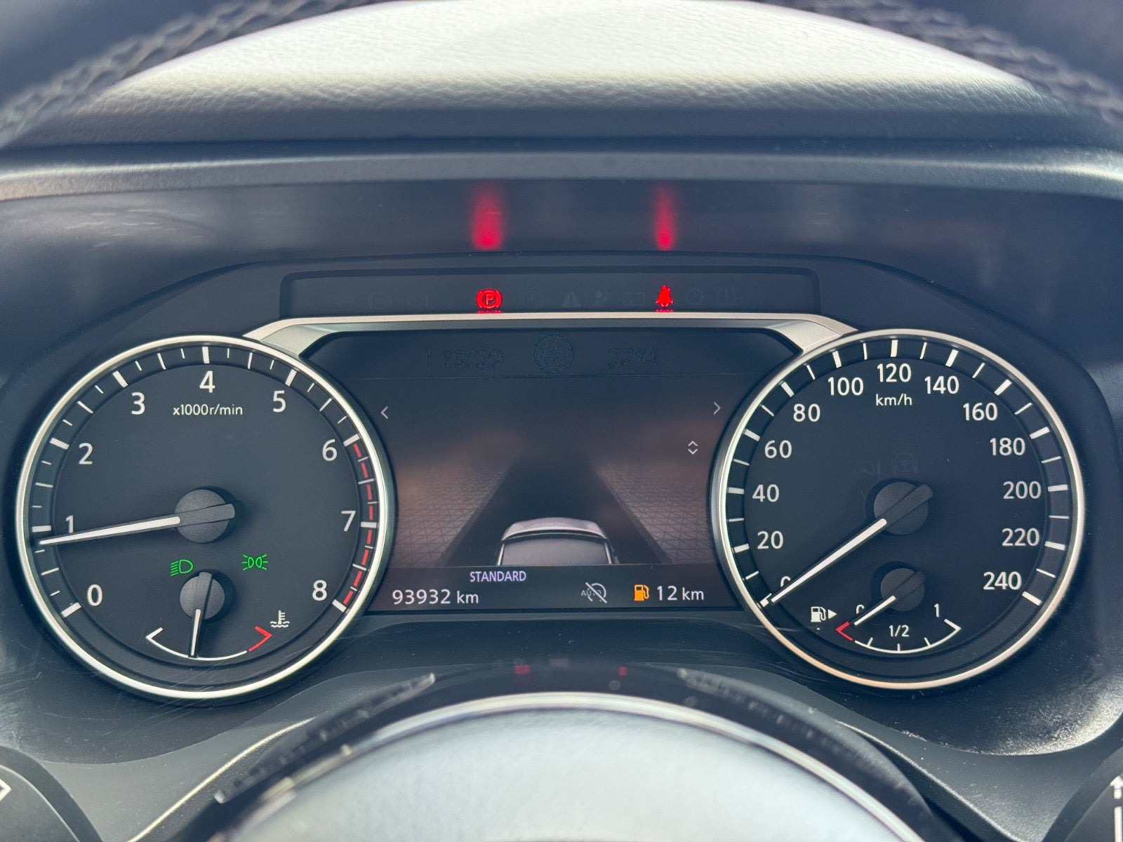 Grå Nissan Qashqai fra 2021
