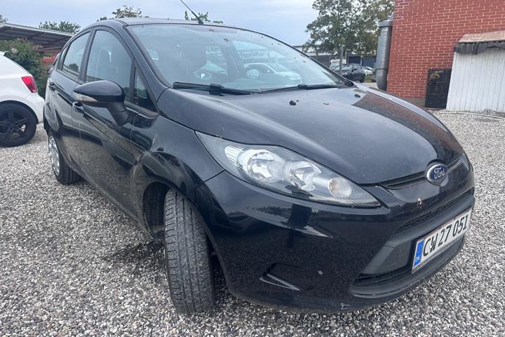 Bronze Ford Fiesta fra 2010
