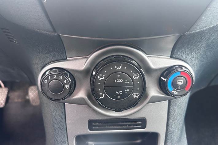 undefined Ford Fiesta fra 2010