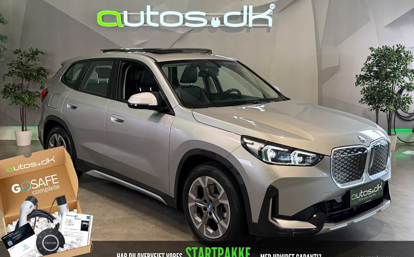 BMW iX1 xDrive30 X-Line