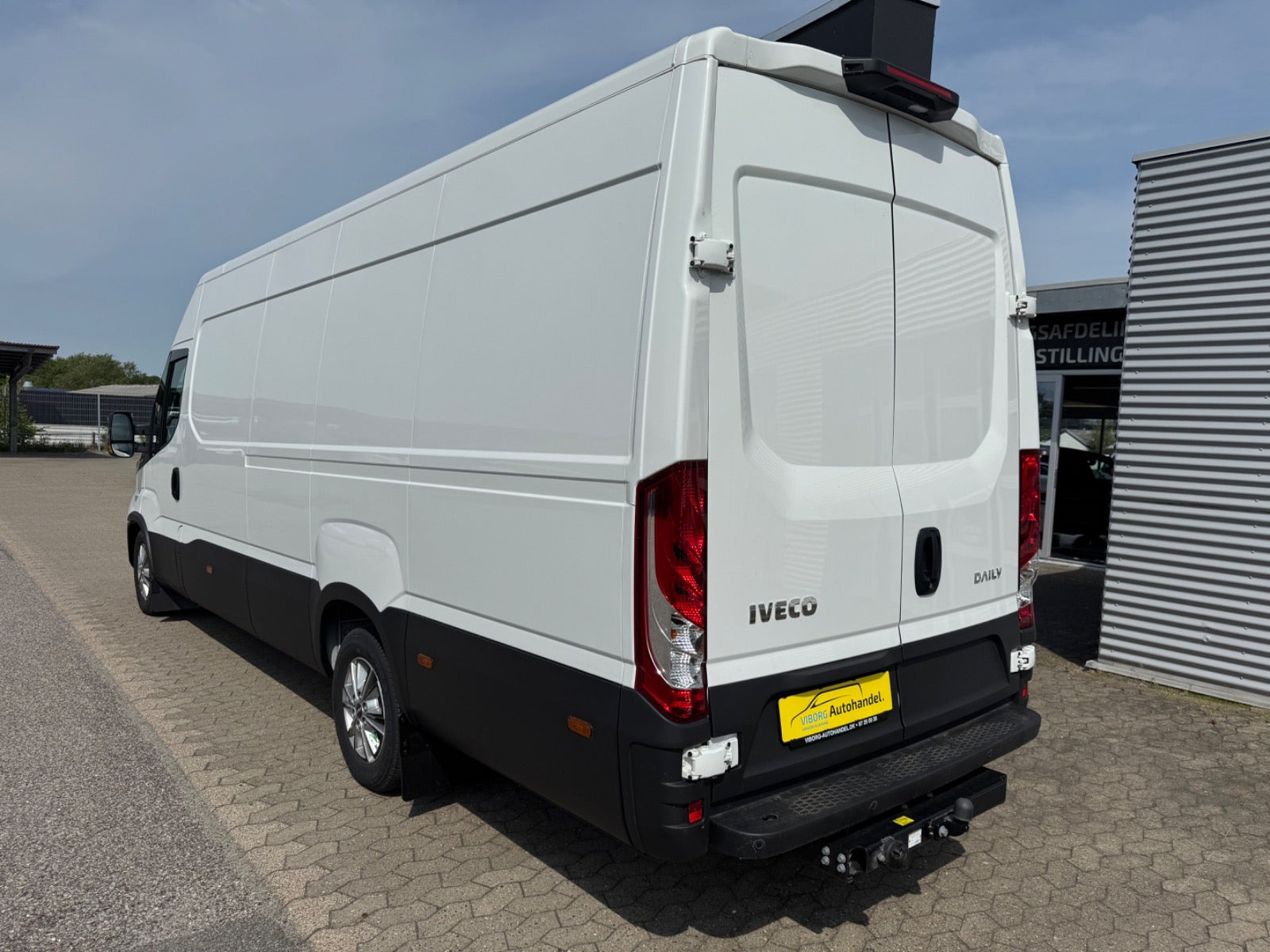 Hvid Iveco Daily fra 2026