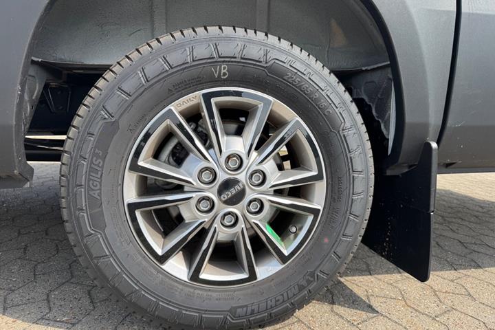Hvid Iveco Daily fra 2026
