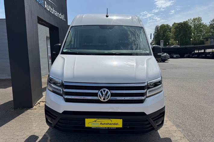 Hvid VW Crafter 35 fra 2022