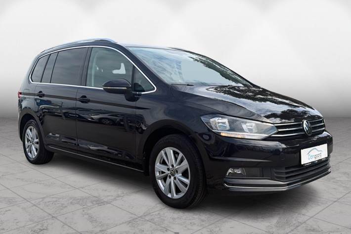 Sort VW Touran fra 2021