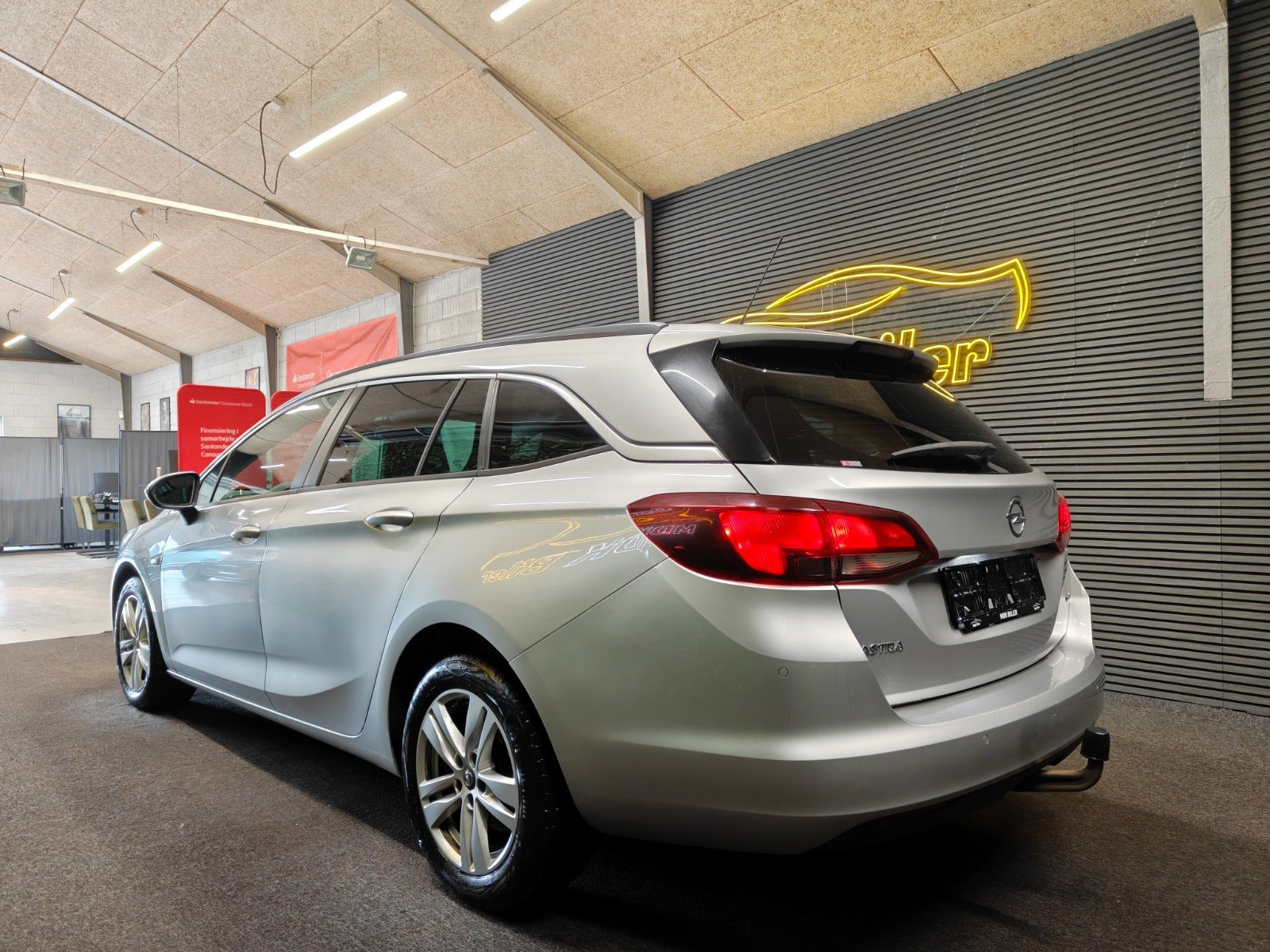 undefined Opel Astra fra 2019