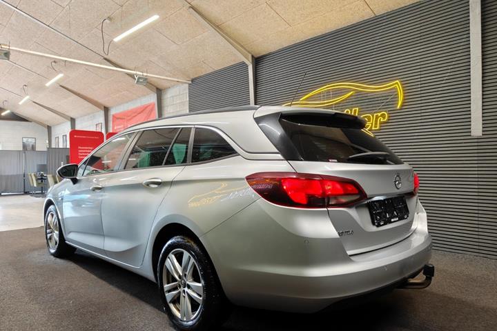 undefined Opel Astra fra 2019
