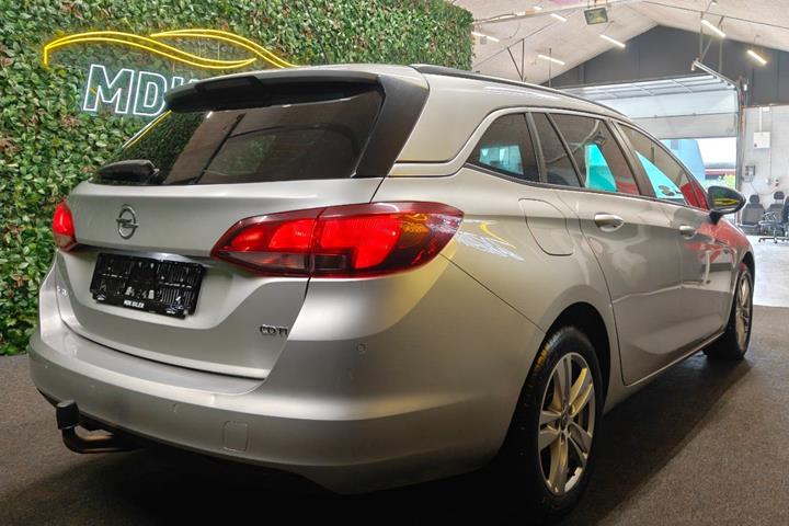 undefined Opel Astra fra 2019