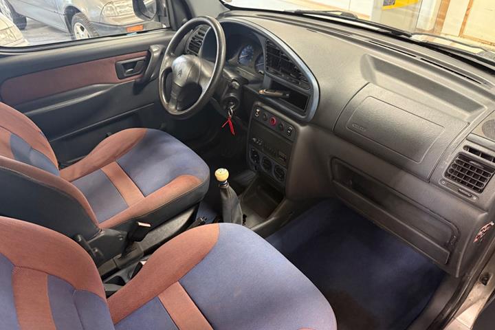 Sølv Citroën Berlingo fra 1999