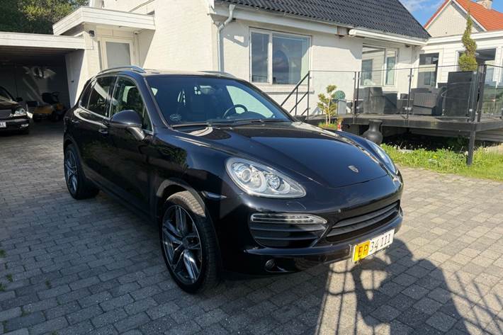undefined Porsche Cayenne S fra 2010