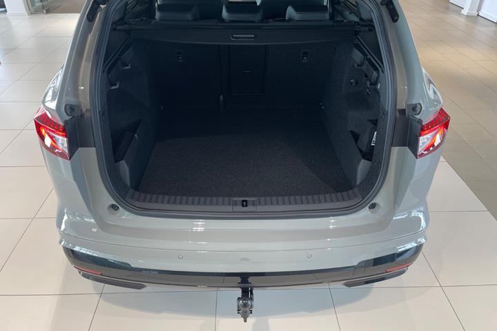 Grå Skoda Enyaq fra 2026