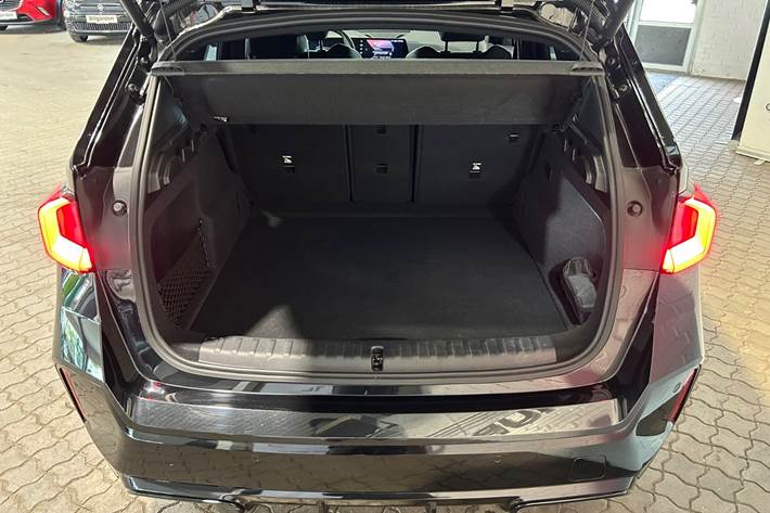 Sort BMW iX1 fra 2025