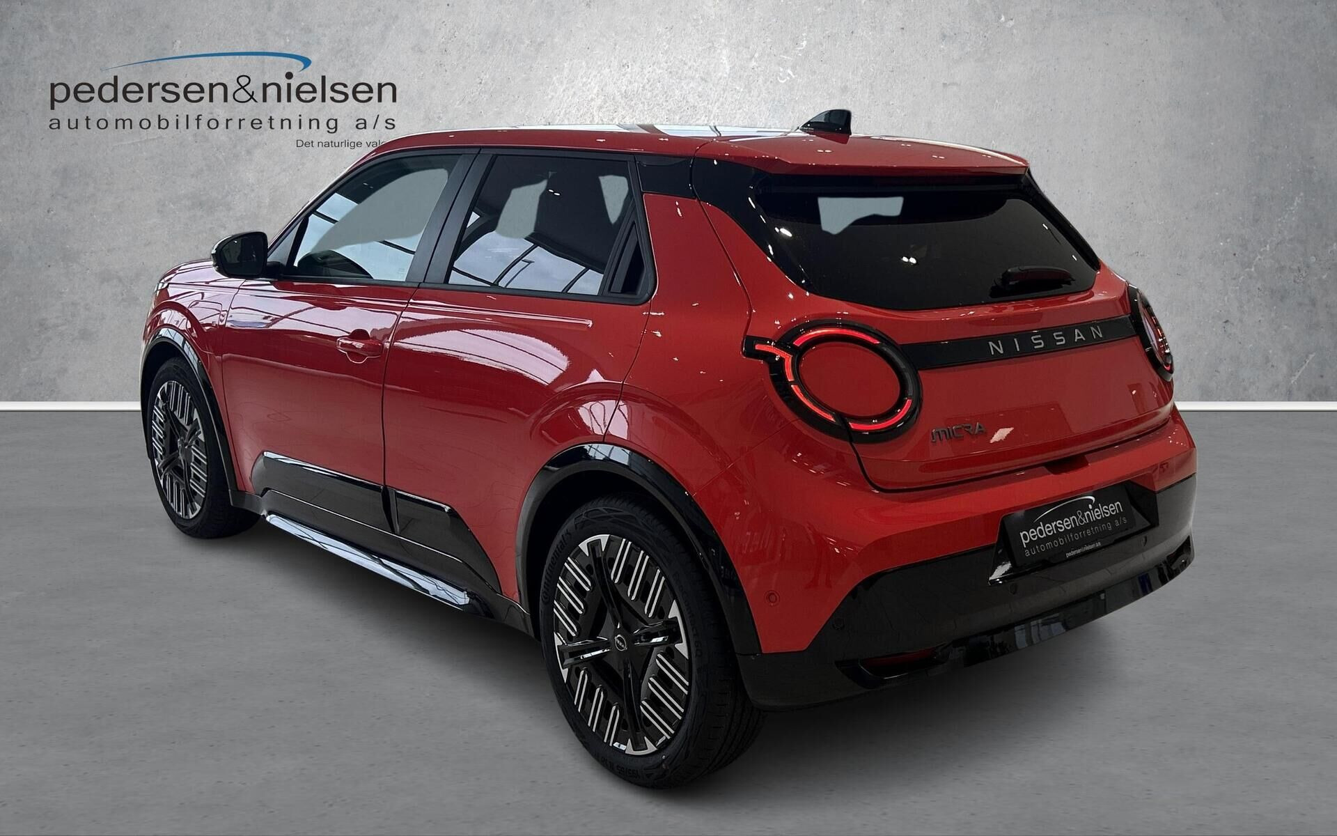 Rød Nissan Micra fra 2026