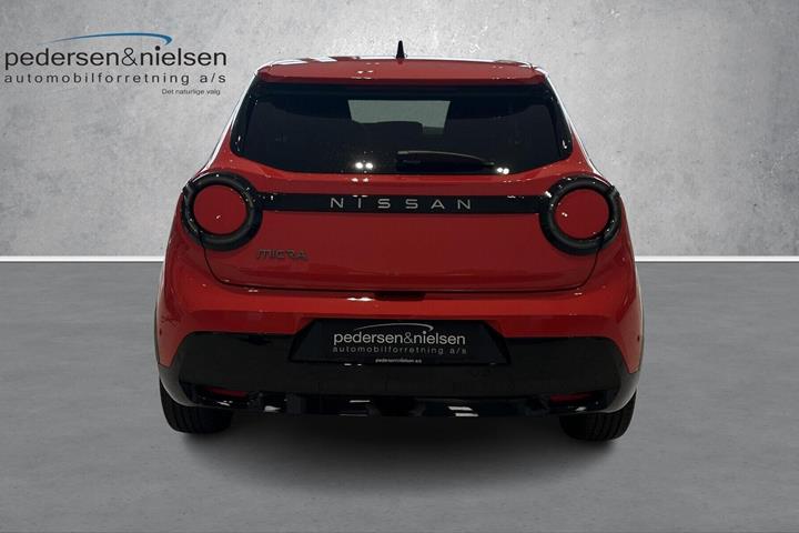 Rød Nissan Micra fra 2026