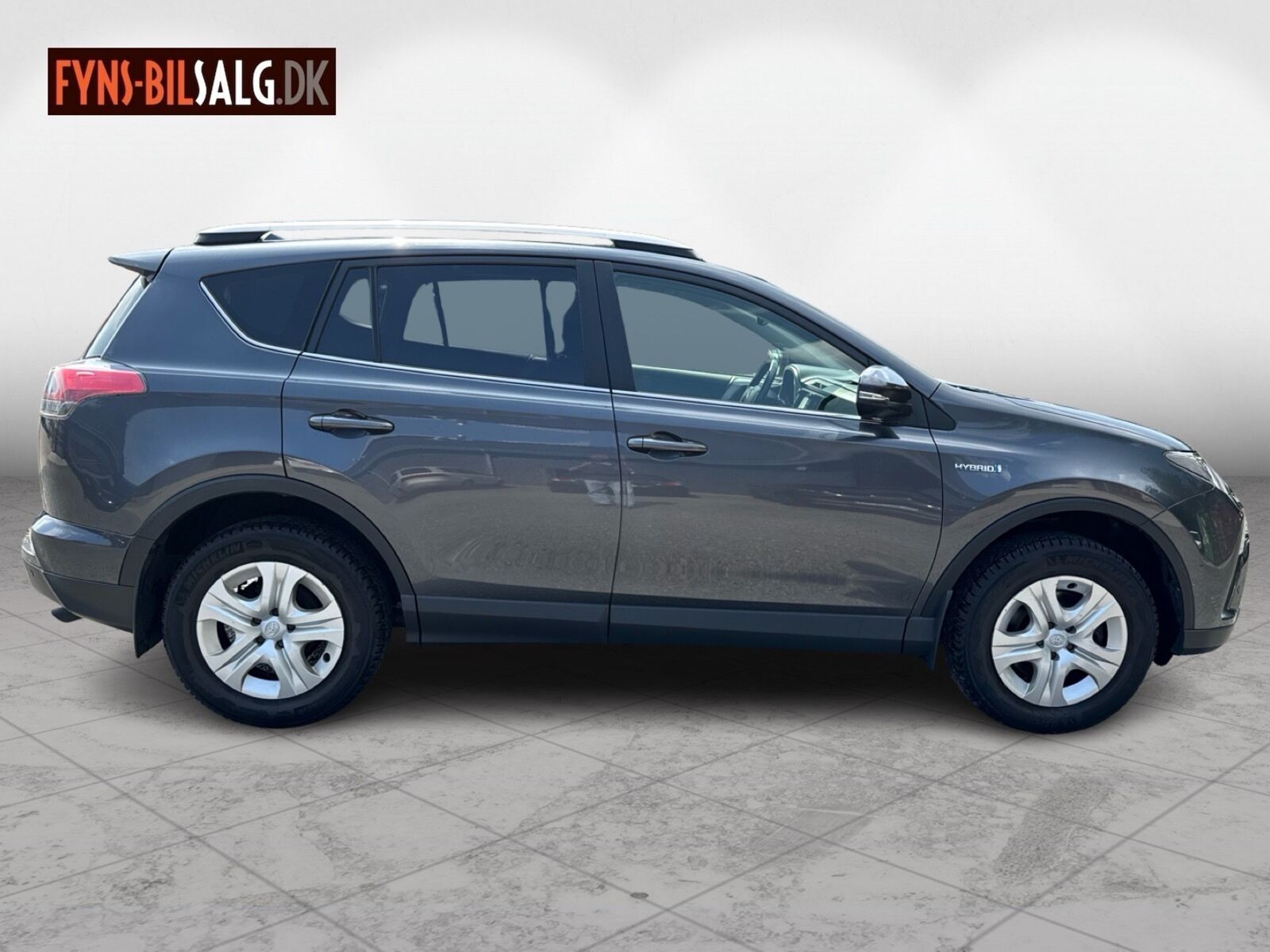 Sort Toyota RAV4 fra 2016