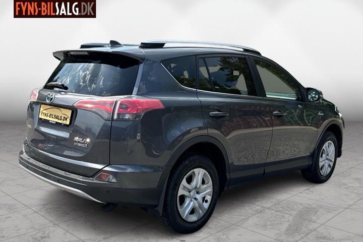 Sort Toyota RAV4 fra 2016
