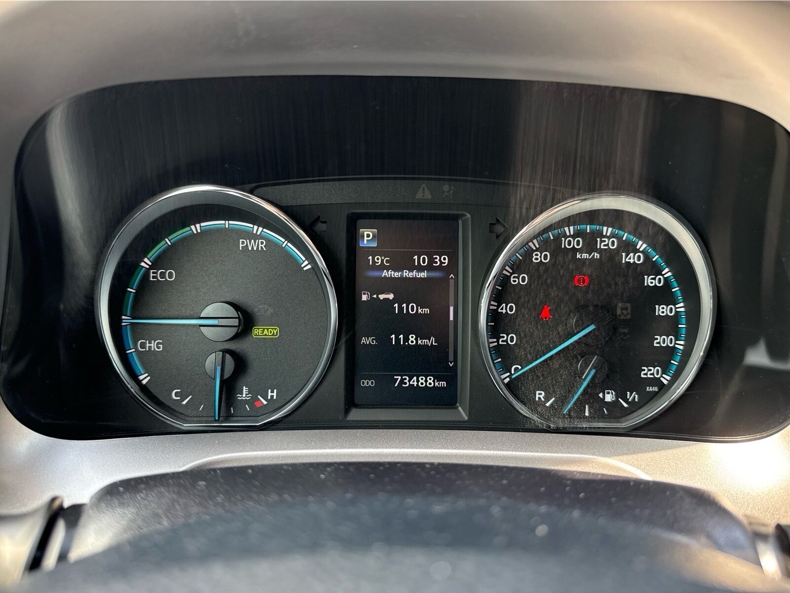 Sort Toyota RAV4 fra 2016