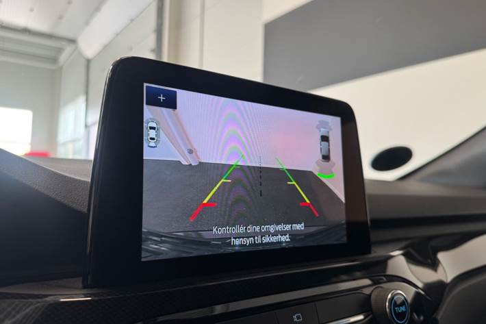 Sort Ford Kuga fra 2022