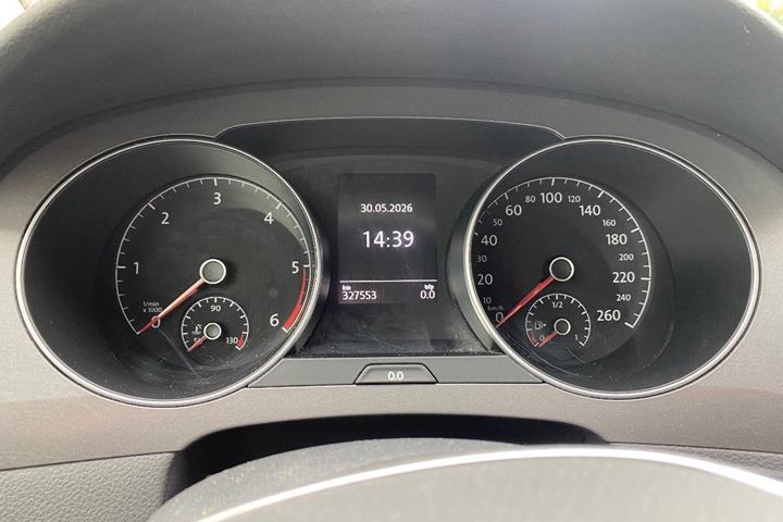Sort VW Golf Sportsvan fra 2015